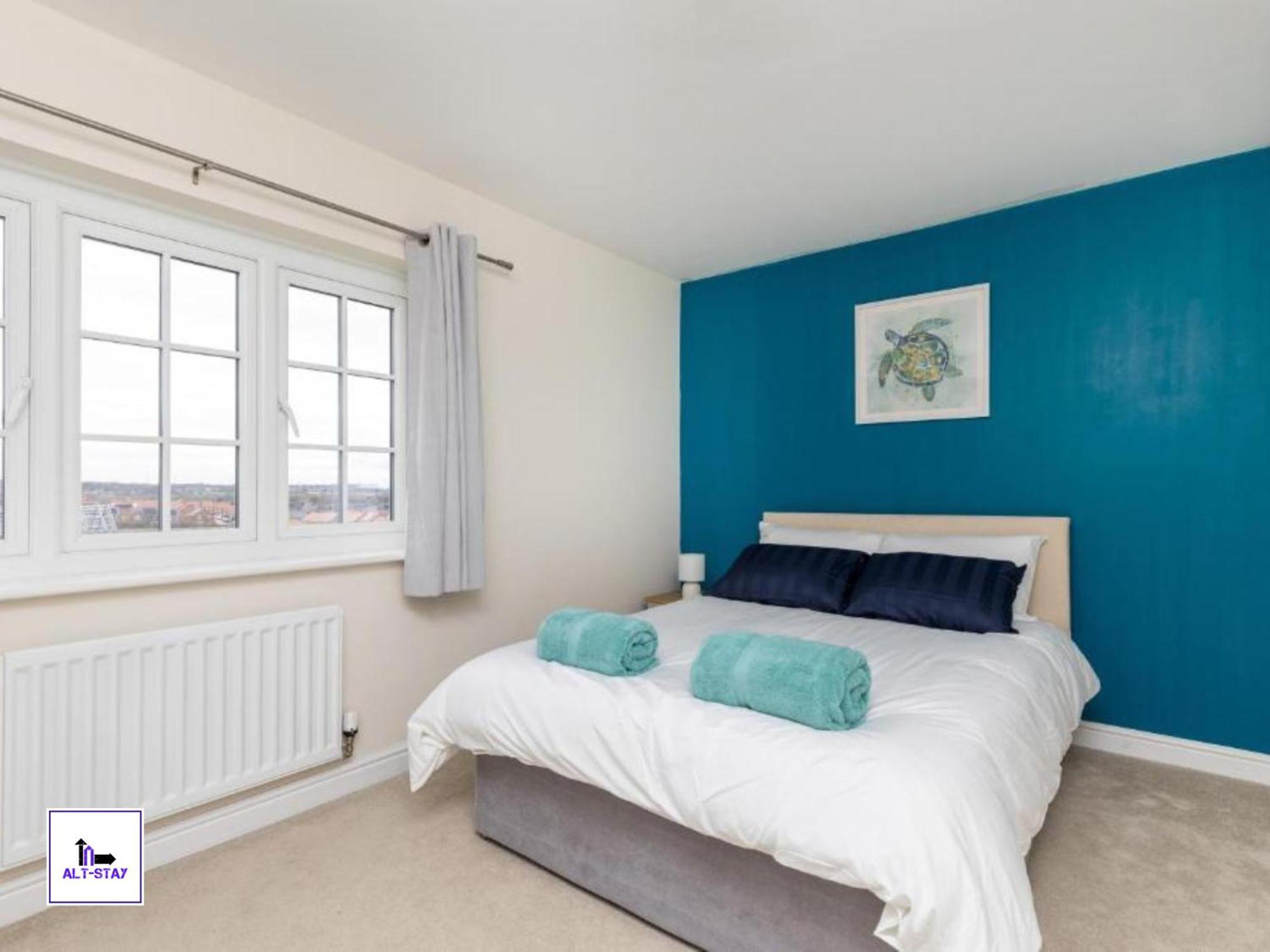 4 Bed 3 Bath - Kirkstall House By Alt-Stay Accommodation - Ideal For Contractors & Remote Workers - Long Stays Welcome Wakefield Exterior foto